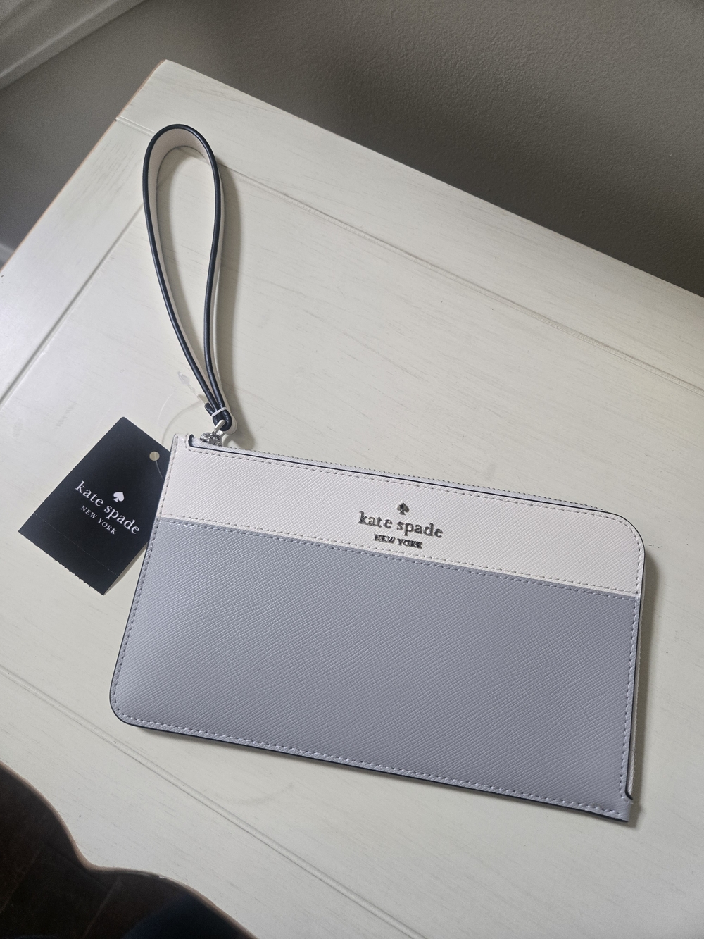 kate spade Gray Leather Wristlet NWT